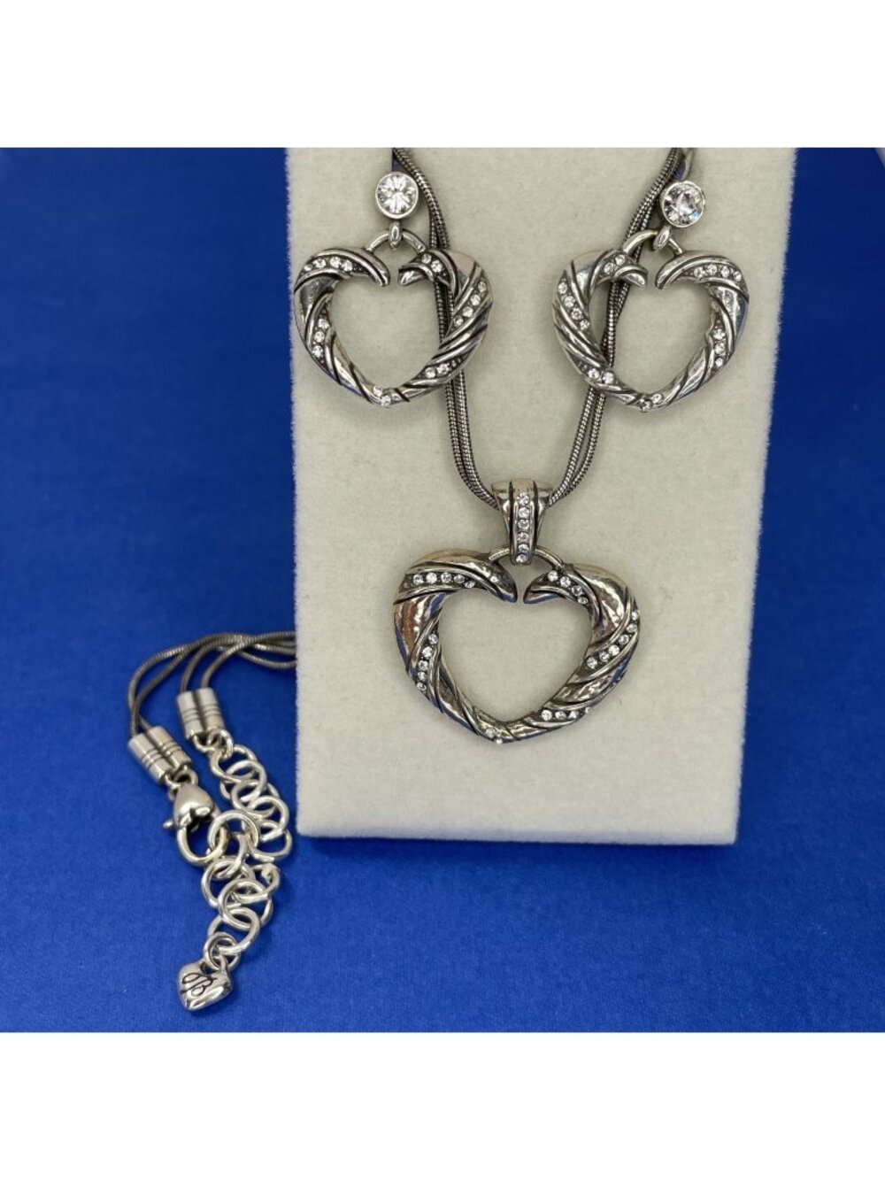 Brighton Silver-Tone Heart Jewelry Set 17” Necklace Pierced Earrings